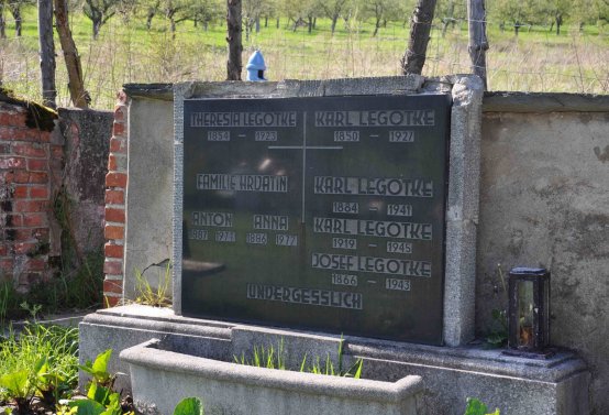 Hřbitov Janov u Krnova, Omnium, 2017