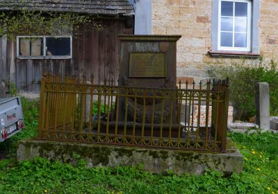 Hřbitov u kostela Lanžov, Šimůnek Tomáš, 2017