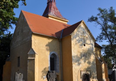 Břvany u kostela, Omnium, 2020