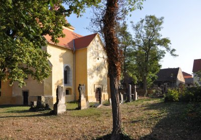 Břvany u kostela, Omnium, 2020