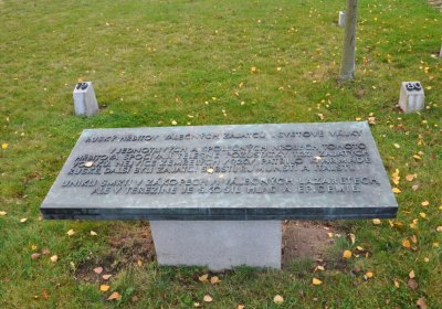 Terezín židovský hřbitov, Omnium, 2020