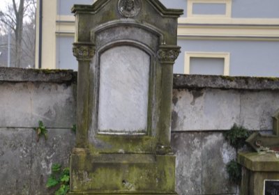 O.N., 2012