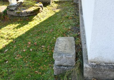 Hřbitov a náhrobky v roce 2021, O.C., 2021