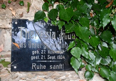 O.N., 2022