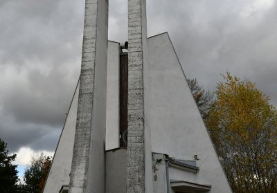 O.N., 2022