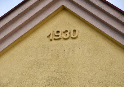 O.N., 2022